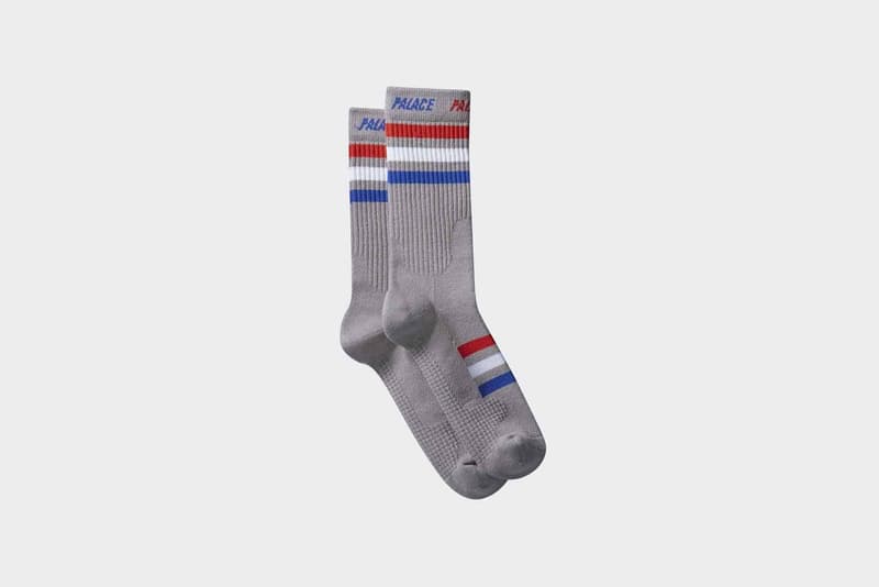 Palace x adidas Originals 2018年サマーコレクションのアイテム一覧が解禁 「FIFAサッカーワールドカップ」常連3カ国の色合いを用いたリラックスムード漂うサッカーアパレルをとくとご覧あれ 大判ビーチタオル スライドサンダル adidas Originals アディダス オリジナルス Palace パレス 2018年サマーコレクション FIFAサッカーワールドカップ フランス イタリア ドイツ パイル地 Tシャツ ショーツ ソックス Adilette アディレッタ ビーチタオル 4月27日 ロンドン ニューヨーク 旗艦店 オンラインストア HYPEBEAST ハイプビースト