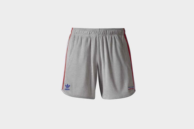 Palace x adidas Originals 2018年サマーコレクションのアイテム一覧が解禁 「FIFAサッカーワールドカップ」常連3カ国の色合いを用いたリラックスムード漂うサッカーアパレルをとくとご覧あれ 大判ビーチタオル スライドサンダル adidas Originals アディダス オリジナルス Palace パレス 2018年サマーコレクション FIFAサッカーワールドカップ フランス イタリア ドイツ パイル地 Tシャツ ショーツ ソックス Adilette アディレッタ ビーチタオル 4月27日 ロンドン ニューヨーク 旗艦店 オンラインストア HYPEBEAST ハイプビースト