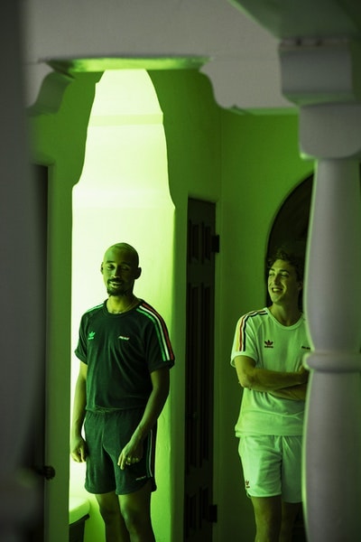 Palace x adidas Originals による新作コラボアイテムをフィーチャーした2018年夏ルックブックが登場