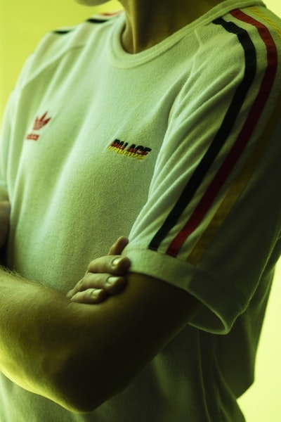 Palace x adidas Originals による新作コラボアイテムをフィーチャーした2018年夏ルックブックが登場