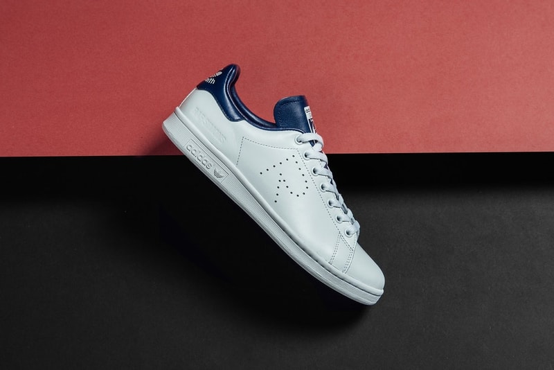 adidas by Raf Simons 2018年春夏コレクションのエレガントな Stan Smith にクローズアップ 最も愛されるテニスシューズにベルギー人天才デザイナーのこだわりを凝縮した逸足
