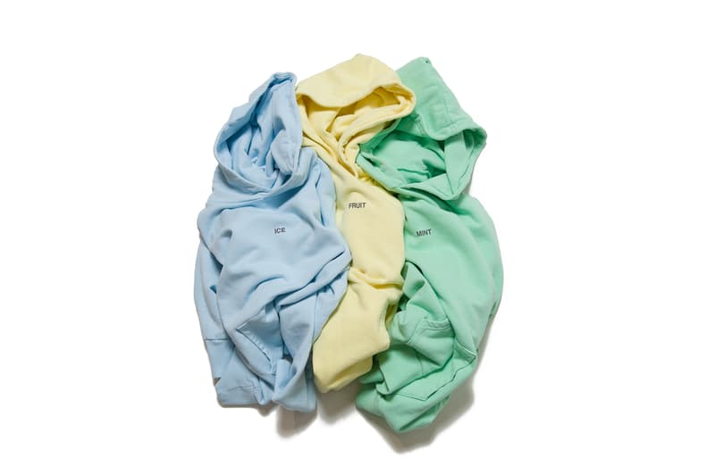 今宿麻美と MASAH 夫妻が展開する SEASONING の2ndコレクションの全貌が解禁 『THE PARK・ING GINZA』以来となる〈fragment design〉とのコラボTシャツも登場 『THE PARK・ING GINZA』の閉店から一旦姿を消すも、2017年秋冬に待望の復活を遂げた今宿麻美とMASAH夫妻が手がける〈SEASONING（シーズニング）〉は早くも2シーズン目に突入。主張するのでなく引き立てる服づくりを追求する〈SEASONING〉にとって、“色”は非常に大きな意味を持つが、今季はグレーをテーマカラーに据え、エメラルドグリーン、ベビーイエロー、ライトブルーをスパイスカラーとし、隠し味の聞いたプロダクトを展開していく。『HYPEBEAST』的最注目は、“SEASONING OF THE WITCH”のメッセージをグラデーションで配した、藤原ヒロシが主宰する〈fragment design（フラグメント デザイン）〉とのコラボTシャツ。また、ダブルネームでは〈PORTER（ポーター）〉とのウォレット＆デイパック、〈BLANK（ブランク）〉とのサングラスなどが登場するが、タイダイTシャツやフーディなど、〈SEASONING〉のオリジナルピースも頭を悩ませる。  また、昨シーズンに引き続き、全国4都市でリミテッドストア/ポップアップを開催。気になるスケジュールは、以下よりご確認を。  Joey Bada$$（ジョーイ・バッドアス）x〈PONY（ポニー）〉のカプセルコレクションや、『HYPEBEAST Magazine』の最新号など、その他のファッションニュースもお見逃しなく。  SEASONING LIMITED STORE 住所：東京都目黒区中目黒1-15-10 1F  期間：4月6日（金）〜4月8日（日） 営業時間：12:00〜19:00   SEASONING POP-UP STORE 【st company @ 桐生】 住所：群馬県桐生市川岸町177-4 Tel：0277-22-5535 期間：4月14日（土）〜4月20日（日） 営業時間：11:00 – 20:00  【JACK IN THE BOX @ 名古屋】 住所：愛知県名古屋市中区大須3-1-65 Tel：052-265-9517 期間：4月21日（土）〜4月27日（日） 営業時間：11:00 – 20:00  【LES COUREURS @ 仙台】 住所：宮城県仙台市青葉区中央2-10-10 リヴォルーションビル2F Tel：022-213-7045 期間：4月28日（土）〜5月4日（日） 営業時間：11:00 – 20:00 HYPEBEAST ハイプビースト