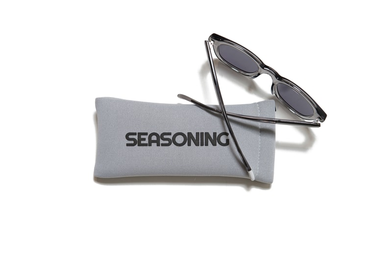 今宿麻美と MASAH 夫妻が展開する SEASONING の2ndコレクションの全貌が解禁 『THE PARK・ING GINZA』以来となる〈fragment design〉とのコラボTシャツも登場 『THE PARK・ING GINZA』の閉店から一旦姿を消すも、2017年秋冬に待望の復活を遂げた今宿麻美とMASAH夫妻が手がける〈SEASONING（シーズニング）〉は早くも2シーズン目に突入。主張するのでなく引き立てる服づくりを追求する〈SEASONING〉にとって、“色”は非常に大きな意味を持つが、今季はグレーをテーマカラーに据え、エメラルドグリーン、ベビーイエロー、ライトブルーをスパイスカラーとし、隠し味の聞いたプロダクトを展開していく。『HYPEBEAST』的最注目は、“SEASONING OF THE WITCH”のメッセージをグラデーションで配した、藤原ヒロシが主宰する〈fragment design（フラグメント デザイン）〉とのコラボTシャツ。また、ダブルネームでは〈PORTER（ポーター）〉とのウォレット＆デイパック、〈BLANK（ブランク）〉とのサングラスなどが登場するが、タイダイTシャツやフーディなど、〈SEASONING〉のオリジナルピースも頭を悩ませる。  また、昨シーズンに引き続き、全国4都市でリミテッドストア/ポップアップを開催。気になるスケジュールは、以下よりご確認を。  Joey Bada$$（ジョーイ・バッドアス）x〈PONY（ポニー）〉のカプセルコレクションや、『HYPEBEAST Magazine』の最新号など、その他のファッションニュースもお見逃しなく。  SEASONING LIMITED STORE 住所：東京都目黒区中目黒1-15-10 1F  期間：4月6日（金）〜4月8日（日） 営業時間：12:00〜19:00   SEASONING POP-UP STORE 【st company @ 桐生】 住所：群馬県桐生市川岸町177-4 Tel：0277-22-5535 期間：4月14日（土）〜4月20日（日） 営業時間：11:00 – 20:00  【JACK IN THE BOX @ 名古屋】 住所：愛知県名古屋市中区大須3-1-65 Tel：052-265-9517 期間：4月21日（土）〜4月27日（日） 営業時間：11:00 – 20:00  【LES COUREURS @ 仙台】 住所：宮城県仙台市青葉区中央2-10-10 リヴォルーションビル2F Tel：022-213-7045 期間：4月28日（土）〜5月4日（日） 営業時間：11:00 – 20:00 HYPEBEAST ハイプビースト