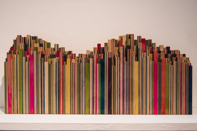 ブロンディ・マッコイやマーク・ゴンザレスら豪華著名人によるアート展 “426m2” に潜入 総勢34名のアート作品がランダムに敷き詰められたストリートな空間をチェック StolenSpace Gallery South Bank LONG LIVE SOUTH BANK 総勢34名 アートエキシビジョン 426m2 スケートデッキ 個性豊かなグラフィック スカルプチャー All a Tremulous Heart Requires Blondey McCoy ブロンディ・マッコイ Gonz ゴンズ Mark Gonzales マーク・ゴンザレス ドラムンベースの帝王 DJ/プロデュサー Goldie ゴールディー ストリートアーティスト D*Face ディフェイス ウィートペーストアーティスト Shepard Fairey シェパード・フェアリー HYPEBEAST ハイプビースト