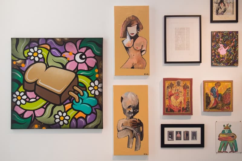 ブロンディ・マッコイやマーク・ゴンザレスら豪華著名人によるアート展 “426m2” に潜入 総勢34名のアート作品がランダムに敷き詰められたストリートな空間をチェック StolenSpace Gallery South Bank LONG LIVE SOUTH BANK 総勢34名 アートエキシビジョン 426m2 スケートデッキ 個性豊かなグラフィック スカルプチャー All a Tremulous Heart Requires Blondey McCoy ブロンディ・マッコイ Gonz ゴンズ Mark Gonzales マーク・ゴンザレス ドラムンベースの帝王 DJ/プロデュサー Goldie ゴールディー ストリートアーティスト D*Face ディフェイス ウィートペーストアーティスト Shepard Fairey シェパード・フェアリー HYPEBEAST ハイプビースト