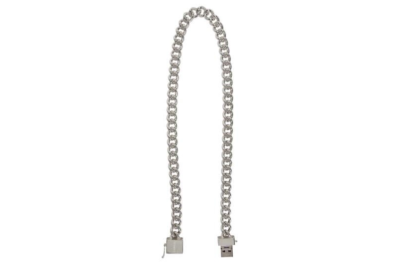 Vetements が 8GB の USB 付きシルバーネックレスをリリース 「Sony」製の8GB USBメモリーは2,380円。でも〈Vetements〉のそれはお値段なんと……
