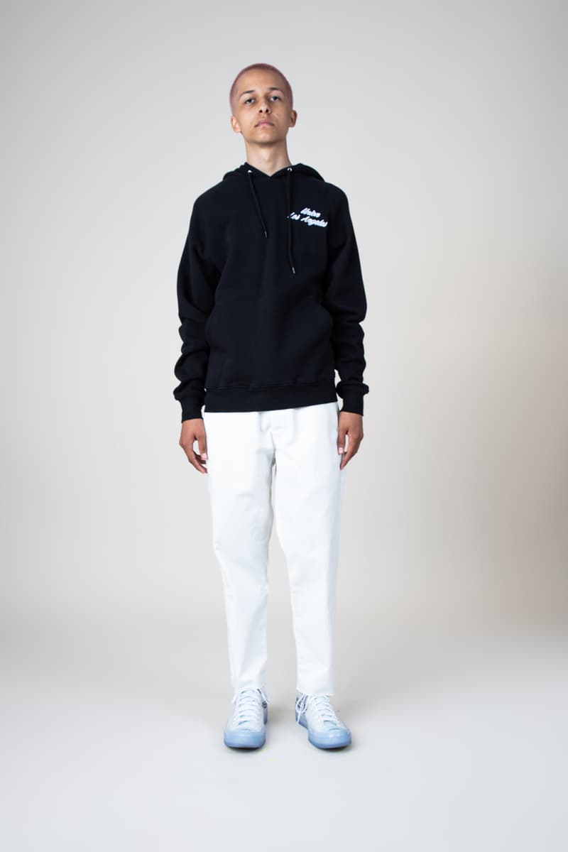 Dickies x UNION LA より古典的なアイテムを現代的に再構築した最新カプセルが登場 懐かしさを感じる色使いとアイコニックなロゴを際立たせた新感覚なワークウェアを提案 KAWS UNION ユニオン Noah ノア ROKIT ロキット Chris Gabbs クリス・ギブス UNION Los Angeles Dickies ディッキーズ GET OFF MY DICKIES コーチジャケット ボタンダウンシャツ フーディ ロングスリーブTシャツ ロゴTシャツ キャップ パステルカラー オンラインストア HYPEBEAST ハイプビースト