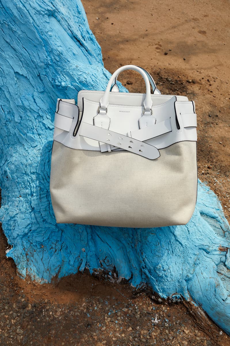 アーカイブモチーフに大胆なグラフィックを施した Burberry 2018年秋冬プレコレクション 言わずと知れた写真家ユルゲン・テラーと英国人モデルによる3部作のフォトシリーズが遂に完結 Givenchy ジバンシィ Riccardo Tisci リカルド・ティッシ Burberry バーバリー Palace パレス adidas Originals by Alexander Wang アディダス オリジナルス バイ アレキサンダー・ワン Juergen Teller ユルゲン・テラー Adwoa Aboah アジョワ・アボワー ヴィンテージチェック 相反する要素のクラッシュ ダウンジャケット パッチワークニット 全身タイツ バッグ スニーカー キャップ オンラインサイト HYPEBEAST ハイプビースト