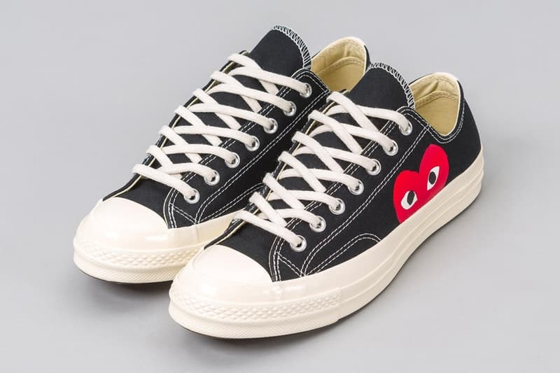 PLAY COMME des GARÇONS x Converse による最新コラボフットウェアが計4型ゲリラリリース ヴァージルコラボでも話題沸騰中のChuck Taylor ‘70をベースモデルに採用 CDG COMME des GARÇONS コム デ ギャルソン ワンポイント Converse コンバース グラフィックアーティスト Filip Pagowski フィリップ・パゴウスキー ハートロゴを Virgil Abloh ヴァージル・アブロー Chuck Taylor ‘70 Hi Low ブラック ホワイト 125ドル 約13,685円 HYPEBEAST ハイプビースト