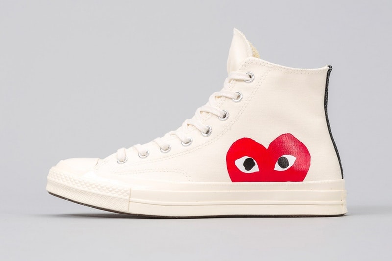 PLAY COMME des GARÇONS x Converse による最新コラボフットウェアが計4型ゲリラリリース ヴァージルコラボでも話題沸騰中のChuck Taylor ‘70をベースモデルに採用 CDG COMME des GARÇONS コム デ ギャルソン ワンポイント Converse コンバース グラフィックアーティスト Filip Pagowski フィリップ・パゴウスキー ハートロゴを Virgil Abloh ヴァージル・アブロー Chuck Taylor ‘70 Hi Low ブラック ホワイト 125ドル 約13,685円 HYPEBEAST ハイプビースト