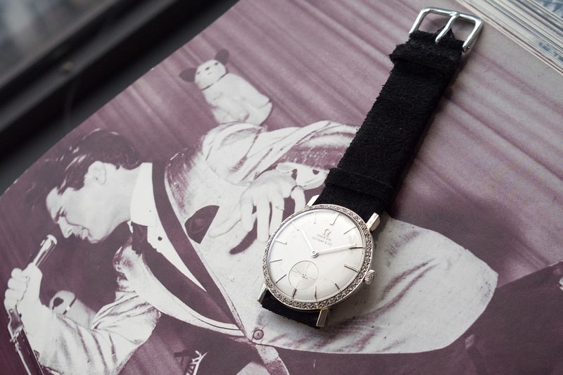 エルヴィス・プレスリーが生前愛用した OMEGA の腕時計が約1.6億円で落札される 〈Tiffany & Co.〉のブランディングや44石ものダイアモンドが敷き詰められた世界に2つとない逸品をチェック Michael Jackson マイケル・ジャクソン タッセルローファー Elvis Presley エルヴィス・プレスリー OMEGA オメガ フィリップス RCA Records RCAレコード 44石 ダイアモンド Tiffany & Co. ティファニー ブランディング 1,500,000スイスフラン 約1億6,530万円 HYPEBEAST ハイプビースト