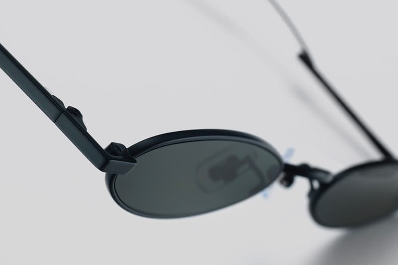 圧巻の存在感を放つ Gentle Monster x SSENSE のコラボサングラス 『マトリックス』を彷彿させるレトロフューチャーかつアバンギャルドな一本が誕生