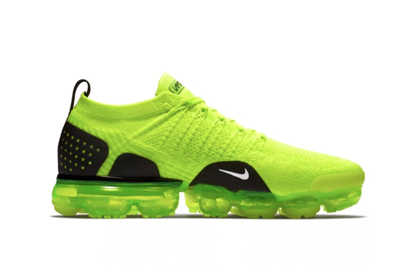 抜群の個性を誇る Air VaporMax Flyknit 2.0 “Volt” が近々リリース？ 周囲の視線を独り占めするヴィヴィッドイエローの名作をチェック Off-White™️ オフホワイト Air Zoom Spiridon エア ズーム スピリドン Dog Mountain ドッグマウンテン Nike ナイキ Air VaporMax Flyknit 2.0 @chickenwopstore Flyknitアッパー Airユニット Volt 190ドル 約20,693円 HYPEBEAST ハイプビースト