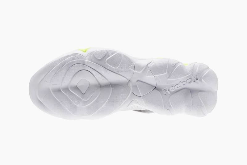 Reebok CLASSIC より爽やかな顔立ちに再構築された DMX Fusion の最新作が登場 抜群の安定性を持つ夏の大本命スニーカーが遂にベールを脱ぐ Rae Sremmurd レイ・シュリマー DMX Fusion DMX GALA PARTY ~EVOLVE WITH THE STREET~ Reebok CLASSIC リーボック クラシック シューレース DMX Fusion AFF DMX Moving Air Technology ULTRAKNIT ワイヤーシステム オンラインストア 135ドル 約15,028円 HYPEBEAST ハイプビースト