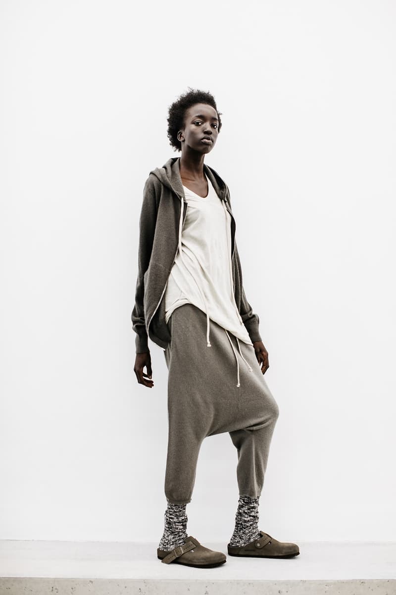 圧倒的な独創性を注入した Rick Owen x BIRKENSTOCK 2018年春夏ルックブック ドイツ発のクラシックスタイルをモードにまで昇華させた今夏の大本命