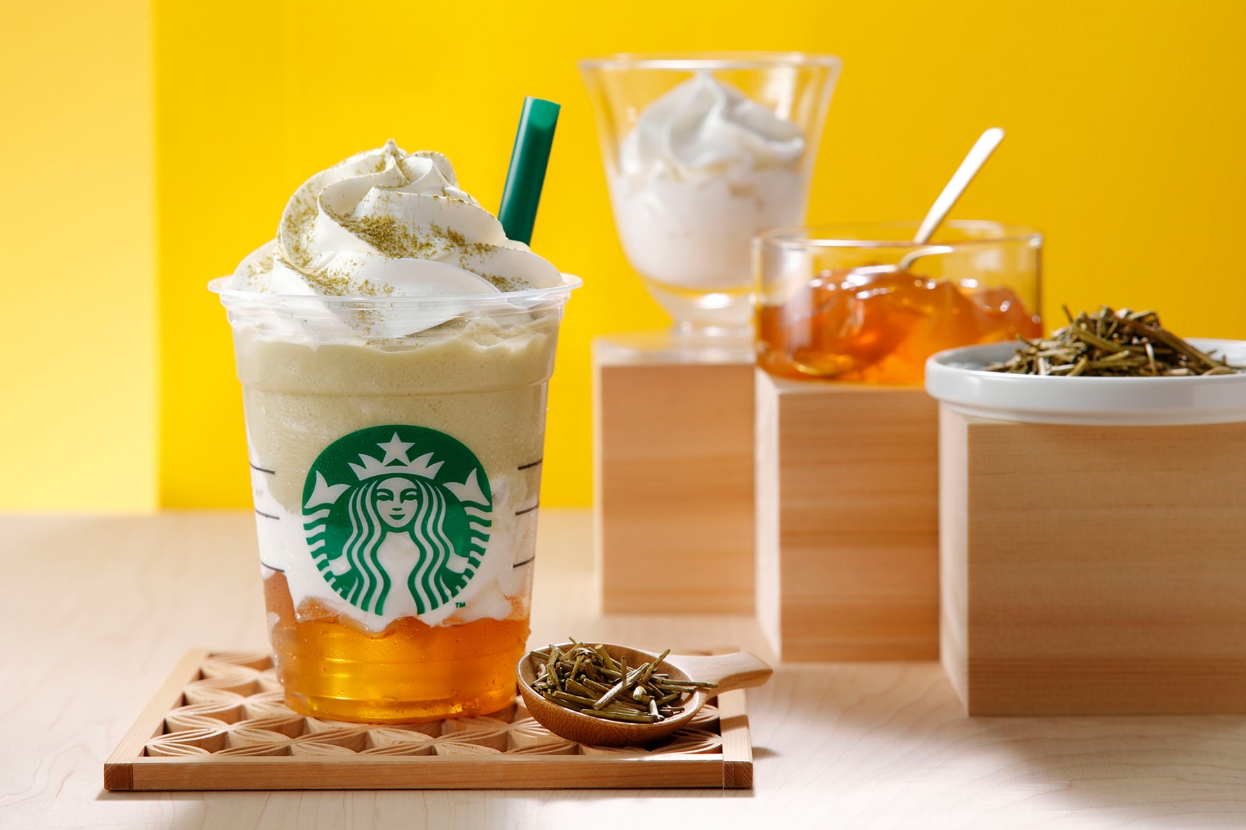 日本独自の茶文化を再編集した新作フラペチーノが Starbucks より登場 スターバックス HYPEBEAST ハイプビースト