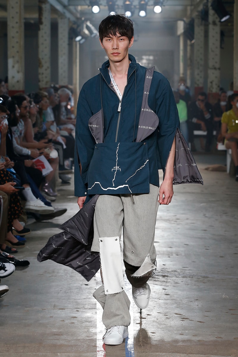 エキセントリックな演出で会場を熱気に包んだ A-COLD-WALL* 2019年春夏コレクション 〈Rick Owens〉風のレイヤードアイテムや〈Nike〉とタッグを組んだ石膏顔のデザインスニーカーが登場 doublet ダブレット LVMH Prize 2018 Samuel Ross サミュエル・ロス A-COLD-WALL* ア・コールド・ウォール ロンドン 2019年春夏コレクション Virgil Abloh ヴァージル・アブロー Off-White™ オフホワイト Rick Owens リック・オウエンス Nike ナイキ HYPEBEAST ハイプビースト
