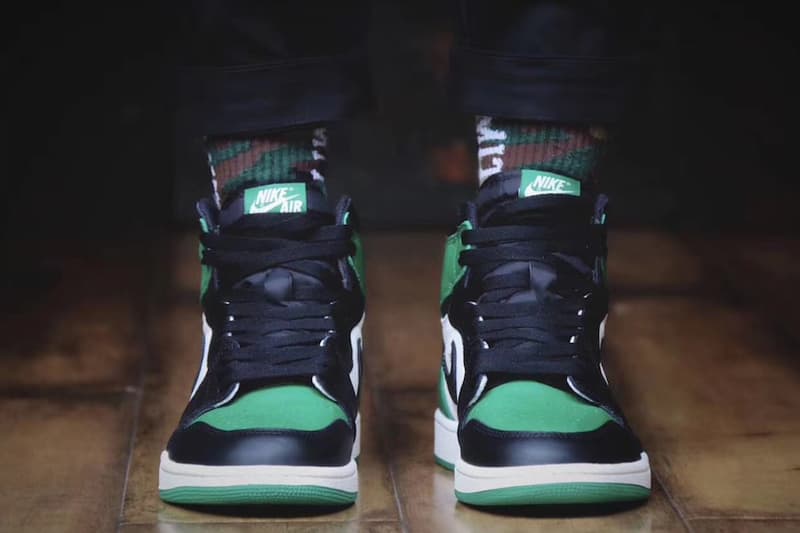 “Black Toe” をベースに採用した Air Jordan 1 “Pine Green” のオンフィートルックが到着 スニーカーヘッズの財布の紐を緩める人気モデルが真夏に向けて装い新たに登場 Nike ナイキ Pine Green オンフィートビジュアル ブラック ホワイト パイングリーン ツマ黒 Black Toe 9月22日 160ドル 約17,682円 HYPEBEAST ハイプビースト