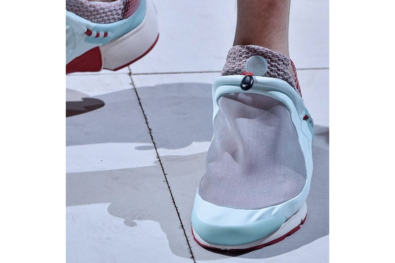 COMME des GARÇONS Homme Plus が Nike との最新コラボフットウェアをパリで披露 ベースモデルとなったのは、足首を覆う2枚のアッパーデザインが魅力のAir Presto Foot Tent CDG シーディージー COMME des GARÇONS コム デ ギャルソン Nike ナイキ COMME des GARÇONS Homme Plus 2019年春夏コレクション Air Presto Foot Tent エア プレスト フット テント ソールユニット トグル HYPEBEAST ハイプビースト