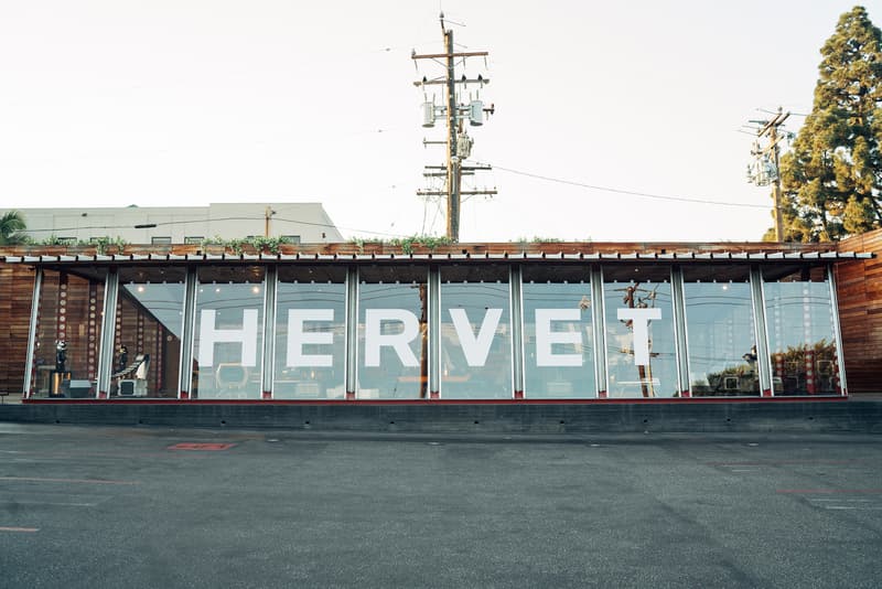 Daft Punk のクリエイティブディレクターが手がける家具ブランド Hervet がLAでエキシビションを開催