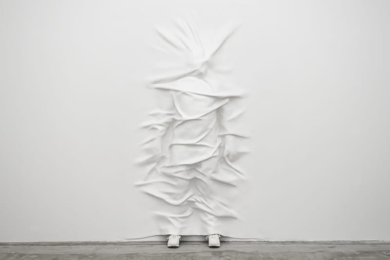 日本で開催中のダニエル・アーシャムの個展 “Architecture Anomalie” と “Color Shadows” に潜入