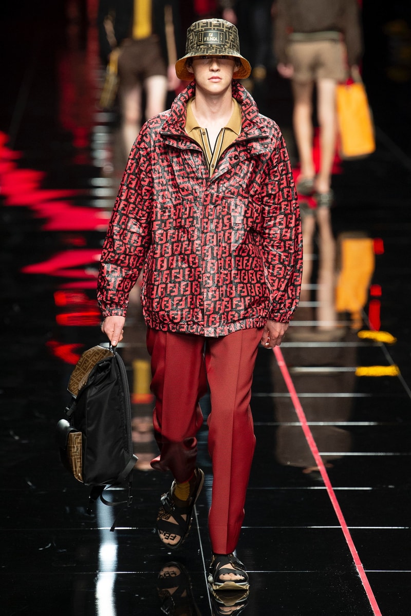 伝統的なアイテムに現代のトレンドを投影させた FENDI 2019年春夏メンズコレクション SF映画バリの攻撃的なカラーサングラスや総柄アイテムが今季の目玉　RIMOWA リモワ FENDI フェンディ イタリア ミラノ 2019年春夏コレクション シンボリック ストリート モード HYPEBEAST ハイプビースト