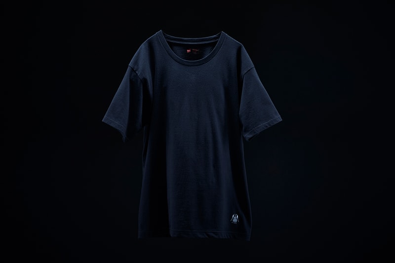 Hanes Japan Fit からSF映画の金字塔『スター・ウォーズ』を招聘した特別限定パックシリーズが登場 コラボプロジェクト第1弾では、新定番“Japan Fit”にダークサイドの象徴的キャラクターをプリントした2型のデザインパックを展開 Kate Moss ケイト・モス Kendall Jenner ケンダル・ジェンナー Supreme シュプリーム STÜSSY ステューシー Hanes ヘインズ スターウォーズ 赤パック 青パック ゴールドパック Japan Fit ジャパンフィット ストームルーバー ダース・ヴェイダー 2018年6月29日（金） HYPEBEAST ハイプビースト