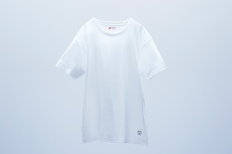 Hanes Japan Fit からSF映画の金字塔『スター・ウォーズ』を招聘した特別限定パックシリーズが登場 コラボプロジェクト第1弾では、新定番“Japan Fit”にダークサイドの象徴的キャラクターをプリントした2型のデザインパックを展開 Kate Moss ケイト・モス Kendall Jenner ケンダル・ジェンナー Supreme シュプリーム STÜSSY ステューシー Hanes ヘインズ スターウォーズ 赤パック 青パック ゴールドパック Japan Fit ジャパンフィット ストームルーバー ダース・ヴェイダー 2018年6月29日(金) HYPEBEAST ハイプビースト