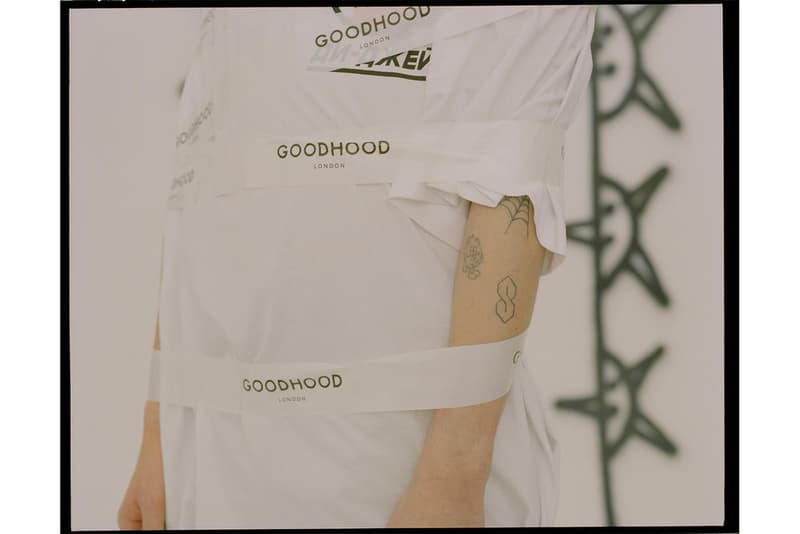 ロンドンの名門セレクトショップ Goodhood より70年代スケートカルチャーに傾倒した2018年春夏ルックブックが到着 〈NEIGHBORHOOD〉や〈WACKO MARIA〉といった国内ブランドのキーピースを多用したスケータールック ロンドンの老舗リテーラー『Goodhood(グッドフッド)』が、同ショップで取り扱う2018年春夏アイテムに焦点を当てた最新ルックブックを発表。“Locals Only” と題された今エディトリアルでは、アメリカ西海岸・ベニスビーチの伝説的スケート集団、Z-BOYSの元メンバーによって1970年代に設立されたブランド〈DOGTOWN(ドッグタウン)〉のスピリットの表現。パターンシャツ、ルーズフィットパンツを中心にレザージャケットやバンダナ、ハット類を用いて、オールドスクールなスケートカルチャーの空気感漂うスタイリングを提案している。 〈NEIGHBORHOOD(ネイバーフッド)〉、〈WACKO MARIA(ワコ マリア)〉、〈Needles(ニードルズ)〉といった世界基準の日本ブランドを筆頭に、〈Gosha Rubchinskiy(ゴーシャ ラブチンスキー)〉、〈CMMN SWDN(コモン スウェーデン)〉、〈Norse Projects(ノース プロジェクツ)〉、〈Brain Dead(ブレイン デッド)〉などの今季のキーアイテムを要所要所でフィーチャー。またサングラスやフットウェアには、〈sun buddies(サン バディーズ)〉、〈Super By Retrosuperfuture®(スーパー バイ レトロスーパーフューチャー)〉、〈Converse(コンバース)〉のアイテムをセレクトしている。 まずは上のフォトロールより各ルックを確認し、気になるアイテムがあれば『Goodhood』のオンラインストアもあわせてチェックしてみては? 『HYPEBEAST』限定公開となる〈FACETASM(ファセッタズム)〉のファッションストーリーや、〈adidas(アディダス)〉の最新フットウェア X18が主役を飾る東京ベイサイドで撮影したオリジナルルックブックなどもお見逃しなく。