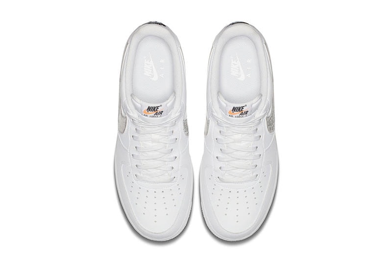 Nike の “Just Do It” 30周年記念パックに今度は Air Force 1 が追加 サイドのスウッシュを“Just Do It”でカスタマイズしたクリーンなAF1がまもなくリリース？ NIKE,NIKE AIR FORCE 1,NIKE AIR FORCE 1 LOW
