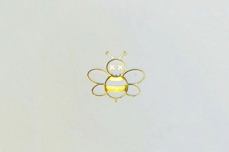 キム ジョーンズ率いるディオール オムが19年春夏コレクションで Kaws とコラボ Hypebeast Jp キム ジョーンズ率いるディオール オムが19年春夏コレクションで Kaws とコラボ Hypebeast Jp