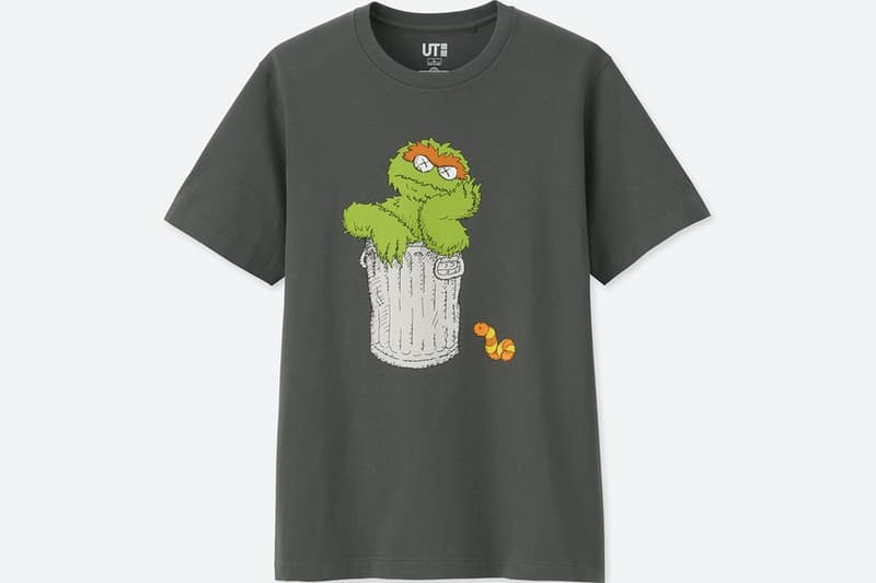 KAWS x UT x セサミストリートのアイテム一覧が解禁 KAWSからの要望で実現したトリプルコラボレーションでは全23色柄を展開 今週火曜日のティーザー解禁も束の間、〈UNIQLO（ユニクロ）〉が〈UT〉、KAWS（カウズ）、そして『SESAME STREET（セサミストリート）』のトリプルコラボコレクションのアイテム一覧を公開した。『SESAME STREET』とのパートナーシップ締結はKAWSからの要望で、今回のトリプルネームでは世界中の子どもから愛され続けるビッグバードやエルモ、クッキーモンスターなど、KAWS本人が描いた人気キャラクターのグラフィックをTシャツに落とし込み、ユニセックスを16色柄、キッズを7色柄の全23色柄を展開する。  TシャツはグラフィックTシャツのみならず、ポケットTシャツも登場。また、袖元には各キャラクターの目でも置き換えられているKAWSのシグネチャーの“XX”が刺繍であしらわれている。  “UT KAWS x SESAME STREET”は6月29日（金）より、全国の〈UNIQLO〉店舗及びオンラインストアにて販売開始。価格はユニセックスが1,500円、キッズが990円（どちらも税抜）。カラーバリエーションなどについては、同コラボレーションのスペシャルサイトからご確認を。  KAWSファンの方は、六本木『PERROTIN（ペロタン）』で開催されたKAWSの個展の様子もプレイバックしてみてはいかがだろうか。 HYPEBEAST