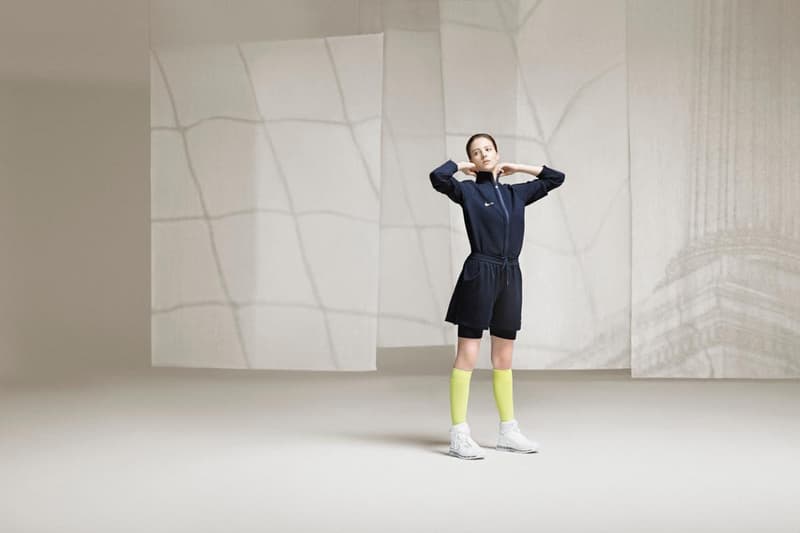 キム・ジョーンズ x NikeLab による最新コラボカプセルの公式ビジュアル&国内リリース情報が判明 アヴァンギャルドな感性とスポーツテクノロジーを融合させたトレーニングギアが遂にスタンバイ Virgil Abloh ヴァージル・アブロー Louis Vuitton ルイ・ヴィトン Dior Homme ディオール・オム Kim Jones キム・ジョーンズ NikeLab ナイキ ラボ 3年振り Football Reimagined フットボール リイマジンド Dover Street Market London Air Footscape Vandal Air Max 97 アヴァンギャルド トラックジャケット ロングスリーブTシャツ ショーツ パンク フットボールキット 6月7日(木) オンラインストア NIKELAB MA5 DSM Ginza HYPEBEAST ハイプビースト