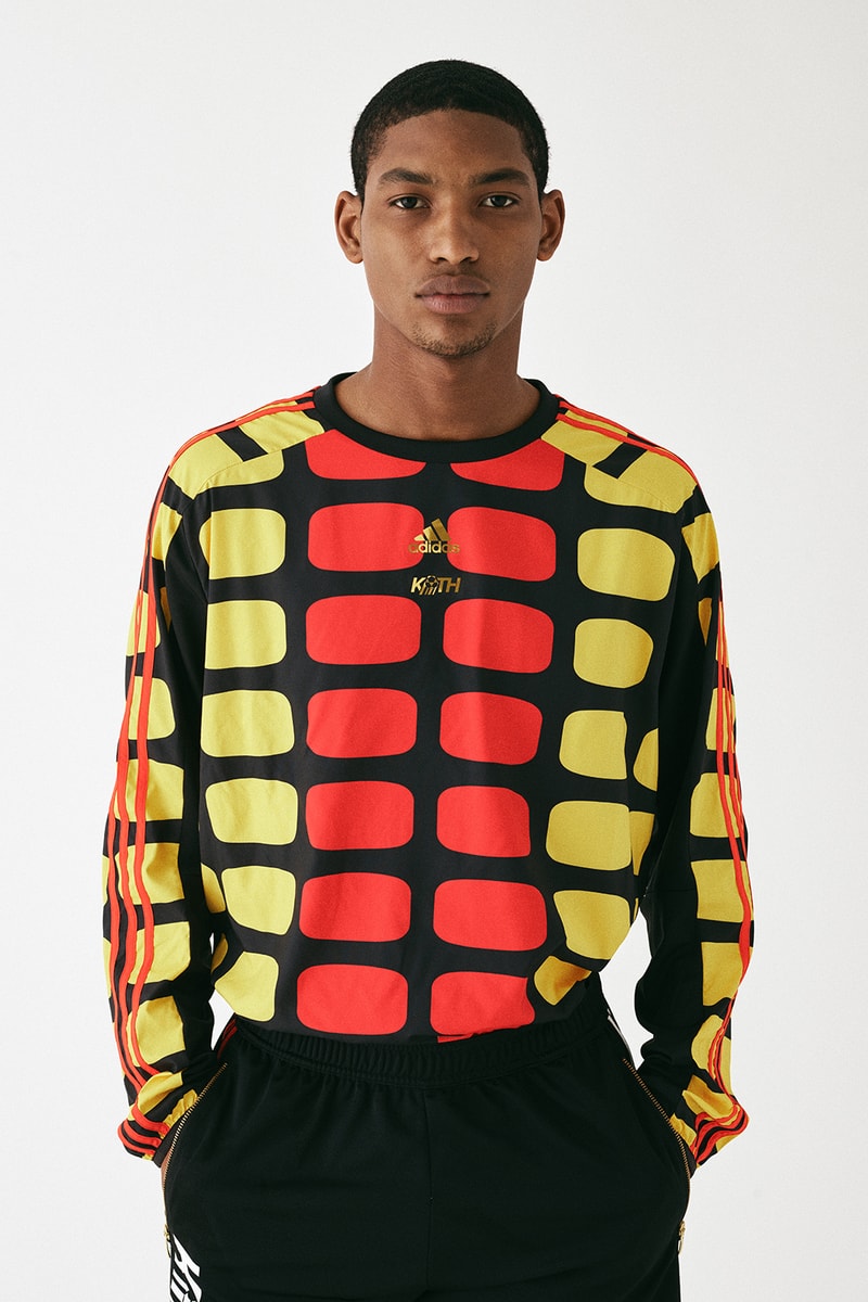 KITH x adidas よりアメリカ代表に敬意を表したコラボコレクション第3弾が登場 星条旗を再構築したサッカーウェアやW杯優勝トロフィーを彷彿とさせる黄金のコラボフットウェアがラインアップ Louis Vuitton ルイ・ヴィトン Dior ディオール Ronnie Fieg ロニー・ファイグ Virgil Abloh ヴァージル・アブロー KITH キス adidas Football アディダス フットボール 2018 FIFAワールドカップ ロシア アメリカ代表 サッカージャージ 90年代チック ゴールキーパーシャツ Primeknit UltraBOOST 6月29日 オンラインサイト HYPEBEAST ハイプビースト