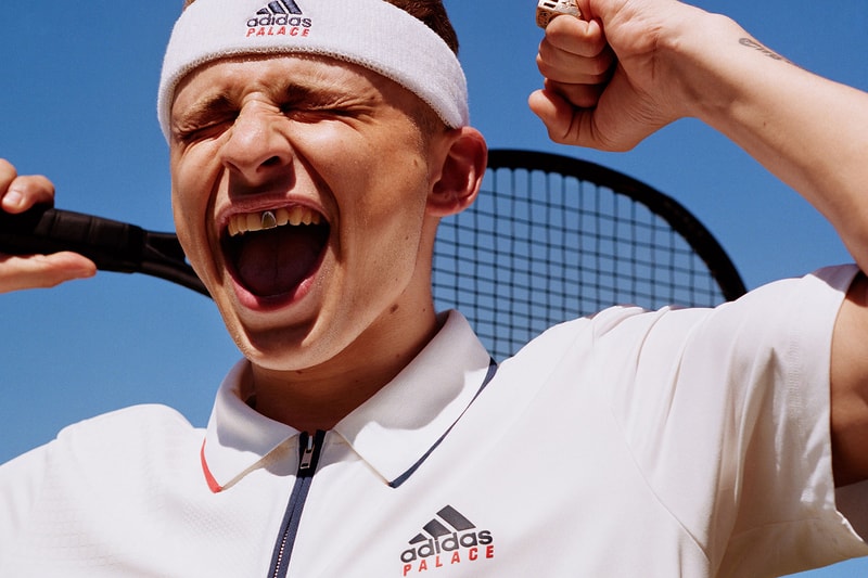 Palace が adidas とのテニスコレクションの全貌を紐解くルックブックを公開 「ウィンブルドン選手権」の開催を祝す上品なオールホワイトのテニスアイテムが多数登場 ストリートブランドながら街中にアドバタイズするという斬新な手法で話題作りをしてきた〈Palace(パレス)〉が、鉄道駅のプラットホームに〈adidas(アディダス)〉との新たなコラボレーションを予告する広告を掲載。その駅とは、テニスの四大大会のひとつ「ウィンブルドン選手権」の会場の最寄りであるウィンブルドン駅で、ティーザーを見る限り、両者はテニスに関連したコレクションを発表するのではないかと推測されていた。 その広告の存在が明らかになってから間も無く、ロンドンを拠点とするインディペンデントスケートレーベルは、コレクションの全貌を紐解くルックブックを公開。Blondey McCoy(ブロンディ・マッコイ)とLucien Clarke(ルシアン・クラーク)がモデルとして登場するフォトセットには、かぶりのジップアップポロや、ショーツ、ヘッドバンド、トラックスーツ、キャップ、バケットハットといった各種アパレルに加え、両者のブランドロゴを配した傘やテニスボールなども写り込んでいる。また、全てのプロダクトを白で統一しているのは、同大会が選手に課しているオールホワイトのドレスコートにインスパイアされているからであろう。 〈Palace〉x〈adidas〉のウィンブルドンコレクションは、7月3日(土)11時より〈Palace〉の日本語版オンラインストアにて発売開始。ドロップに先駆けて、本コレクションの世界観を投影した下のムービーを楽しんでみてはいかがだろうか。 ちなみに、「ウィンブルドン」の優勝候補の一人、Roger Federer(ロジャー・フェデラー)〉には〈Nike(ナイキ)〉からの移籍の噂があるが、果たして……。