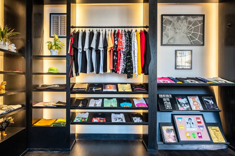 PLEASURES と Chinatown Market のコラボフラッグシップショップがロサンゼルスにオープン プレジャーズ チャイナタウン マーケット HYPEBEAST ハイプビースト