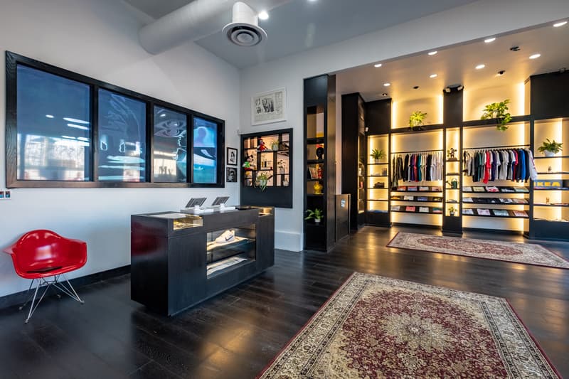 PLEASURES と Chinatown Market のコラボフラッグシップショップがロサンゼルスにオープン プレジャーズ チャイナタウン マーケット HYPEBEAST ハイプビースト