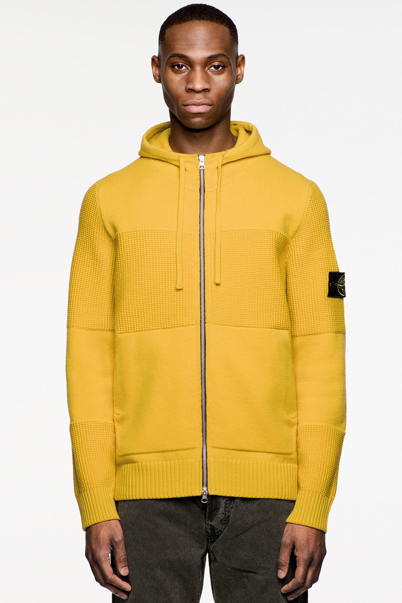 Stone Island が本物志向の大人も唸る2018年秋冬コレクション “Icon Imagery” を公開 最先端のテクニカルファブリックをアーバンライクなデザインで今風にアレンジ Supreme シュプリーム ACRONYM アクロニウム Errolson Hugh エロルソン・ヒュー Shadow Project シャドウ・プロジェクト Stone Island ストーンアイランド 2018年秋冬 Icon Imagery Dyneema® ボンディングレザー 人工スエード GORE-TEX® ブルゾン アノラックパーカ リフレクター ダウンジャケット オンラインストア BEDWIN & THE HEARTBREAKERS ベドウィン アンド ザ ハートブレイカーズ Gosha Rubchinskiy ゴーシャ・ラブチンスキー adidas アディダス HYPEBEAST ハイプビースト