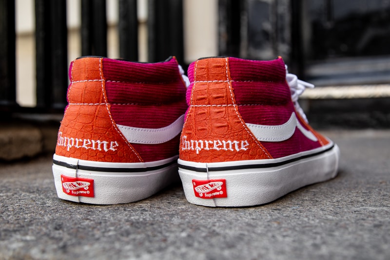 Supreme x Vans による新作コラボスニーカー2型を捉えたフォトセットが到着 季節外れの素材使いで話題を呼ぶSK8-MIDとLAMPINを隅々までチェック Supreme シュプリーム Spitfire Wheels スピットファイア Vans ヴァンズ SK8-MID LAMPIN クロコ型押しレザー コーデュロイ 2型計6モデル 6月23日（土） HYPEBEAST ハイプビースト