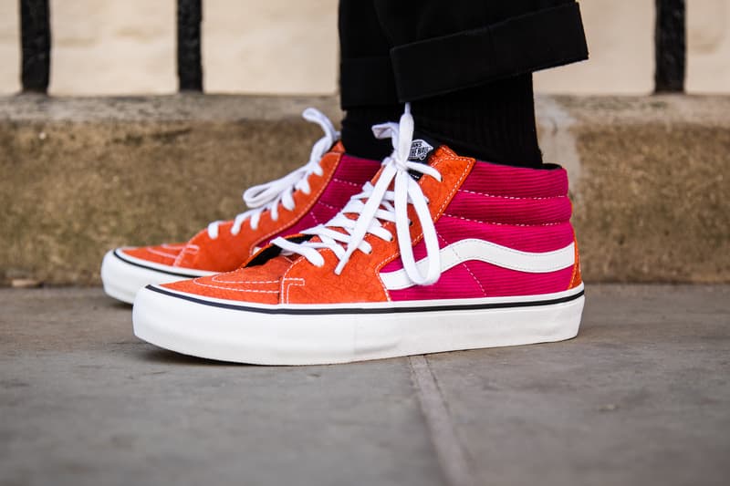 Supreme x Vans による新作コラボスニーカー2型を捉えたフォトセットが到着 季節外れの素材使いで話題を呼ぶSK8-MIDとLAMPINを隅々までチェック Supreme シュプリーム Spitfire Wheels スピットファイア Vans ヴァンズ SK8-MID LAMPIN クロコ型押しレザー コーデュロイ 2型計6モデル 6月23日（土） HYPEBEAST ハイプビースト