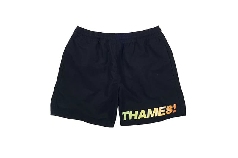 ブロンディ・マッコイが手がける Thames の2018年夏最後のデリバリー情報が解禁 Tシャツや20ポンド柄のビーチタオルなど、新世代アイコンが夏のストリートに映えるアイテム群をリリース 〈Palace（パレス）〉の看板ライダーであり、最近はKate Moss（ケイト・モス）のエージェンシーへ加入したことも話題となった若きアイコン、Blondey McCoy（ブロンディ・マッコイ）が自身の手がける〈Thames（テムズ）〉から2018年夏最後のコレクションをデリバリーする。ラストドロップにはTシャツやショーツ、ソックスに加え、レモネード缶やコーラ瓶、デキャンタを総柄で配置したポロ＆ショーツのセットアップ、2016年にリリースされた〈Palace〉x〈Thames〉のスケートデッキを思い出させる20ポンド柄のビーチタオルなども登場する模様。Blondey曰く、今夏の最終デリバリーは6月15日午前11時（現地時間）にオンラインストアにて発売されるとのことなので、お買い忘れのないように。  あわせて、Blondeyモデルも登場した〈adidas Skateboarding（アディダス スケートボーディング）〉とMark Gonzales（マーク・ゴンザレス）のユニフォームコレクションもチェックしてみてはいかが？