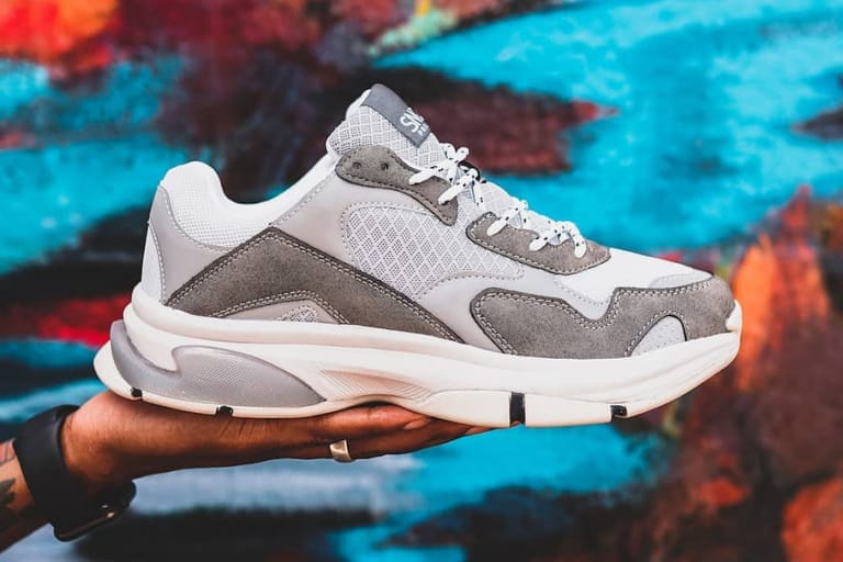 Balenciaga Triple S を丸パクリしたブートレグスニーカーが市場に出現