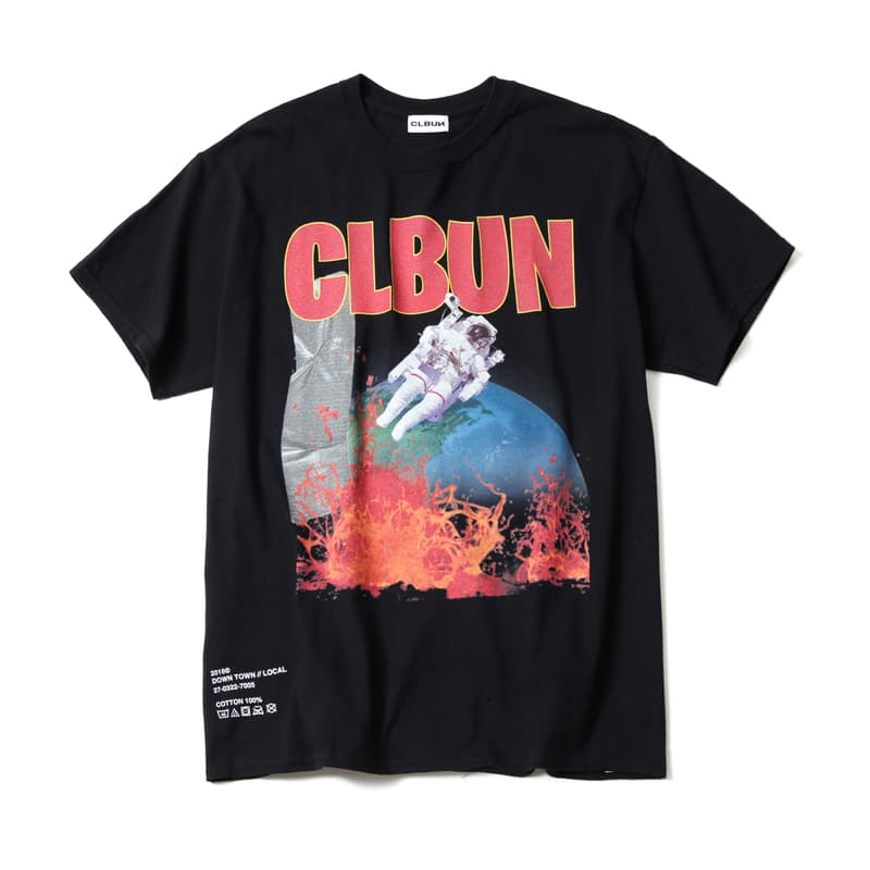 主役級のTシャツのみで構成された CLBUN “I HATE SUMMER” コレクション Travis Scottのシャウトから始まる60分超えのロングMIXも同時公開 そのユニークなアプローチにより、日に日にカルト的な人気が増している〈CLBUN(シーエルビーユーエヌ)〉が、“I HATE SUMMER”と題したTシャツコレクションをリリースした。本格的な夏の到来に先駆けて、ディレクターのK27T(KENT)が用意したのは、合計5つのデザイン。宇宙をモチーフにしたハードなグラフィックはフロント/バックの両面プリントで、ポケットTシャツは“LOCAL DOWNTOWN”のメッセージが入ったK27T(KENT)のルーツを感じさせる仕上がりに。また、前回デリバリーで好評だった“She Lied”Tシャツもブラック、レッド、ホワイトの全3色展開となるほか、〈CLBUN〉の名作である“SENPAI”シリーズには“KEISAN”というパンクな1枚が追加された。 すでにSOLD OUTのものが、“I HATE SUMMER”コレクションは現在『clbun.com』にて販売中なので、気になる方はお早めに。 また、〈CLBUN〉のドロップと言えば皆さんお待ちかね、コレクションにフックした新たなMIX音源も公開されている。何とシャウトは……Travis Scott(トラヴィス・スコット)ではないか。毎度業界からも評判のMIXなので、通勤、作業BGM、友人とチルの最中などに是非、試聴してみてはいかがだろうか。 Virgil Abloh(ヴァージル・アブロー)の特別インタビューや、〈BAPE®️(ベイプ)〉の2018年秋冬コレクションのルックブックなど、その他の最新ファッションニュースもあわせてご確認を。