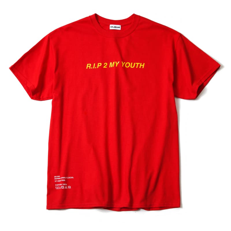 主役級のTシャツのみで構成された CLBUN “I HATE SUMMER” コレクション Travis Scottのシャウトから始まる60分超えのロングMIXも同時公開 そのユニークなアプローチにより、日に日にカルト的な人気が増している〈CLBUN(シーエルビーユーエヌ)〉が、“I HATE SUMMER”と題したTシャツコレクションをリリースした。本格的な夏の到来に先駆けて、ディレクターのK27T(KENT)が用意したのは、合計5つのデザイン。宇宙をモチーフにしたハードなグラフィックはフロント/バックの両面プリントで、ポケットTシャツは“LOCAL DOWNTOWN”のメッセージが入ったK27T(KENT)のルーツを感じさせる仕上がりに。また、前回デリバリーで好評だった“She Lied”Tシャツもブラック、レッド、ホワイトの全3色展開となるほか、〈CLBUN〉の名作である“SENPAI”シリーズには“KEISAN”というパンクな1枚が追加された。 すでにSOLD OUTのものが、“I HATE SUMMER”コレクションは現在『clbun.com』にて販売中なので、気になる方はお早めに。 また、〈CLBUN〉のドロップと言えば皆さんお待ちかね、コレクションにフックした新たなMIX音源も公開されている。何とシャウトは……Travis Scott(トラヴィス・スコット)ではないか。毎度業界からも評判のMIXなので、通勤、作業BGM、友人とチルの最中などに是非、試聴してみてはいかがだろうか。 Virgil Abloh(ヴァージル・アブロー)の特別インタビューや、〈BAPE®️(ベイプ)〉の2018年秋冬コレクションのルックブックなど、その他の最新ファッションニュースもあわせてご確認を。