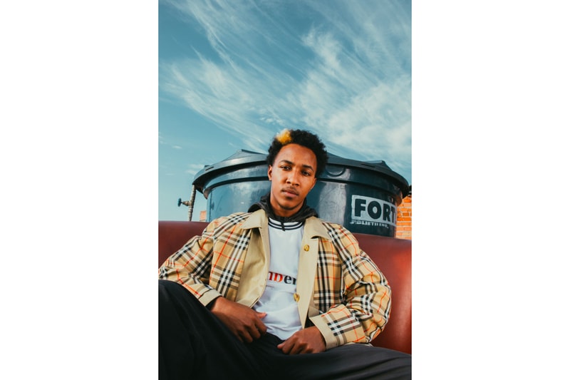 『NSS Magazine』の恒例パロディ企画 “Les Vêtements de Football” より最新コレクションが登場 〈COMME des GARÇONS〉や〈Balenciaga〉に続き〈Burberry〉を大胆にパロった新作アイテムもラインアップ ミラノ カルチャー NSS Magazine パロディ Les Vêtements de Football 2018 FIFAワールドカップ ロシア ベルギー ブラジル Burberry バーバリー Vetements ヴェトモン COMME des GARÇONS コム デ ギャルソン Balenciaga バレンシアガ Gucci グッチ HYPEBEAST ハイプビースト
