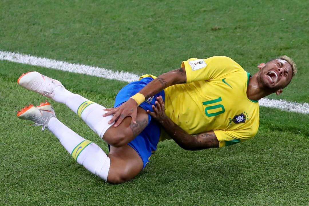 Neymar ネイマール ブラジル代表 ダイブ