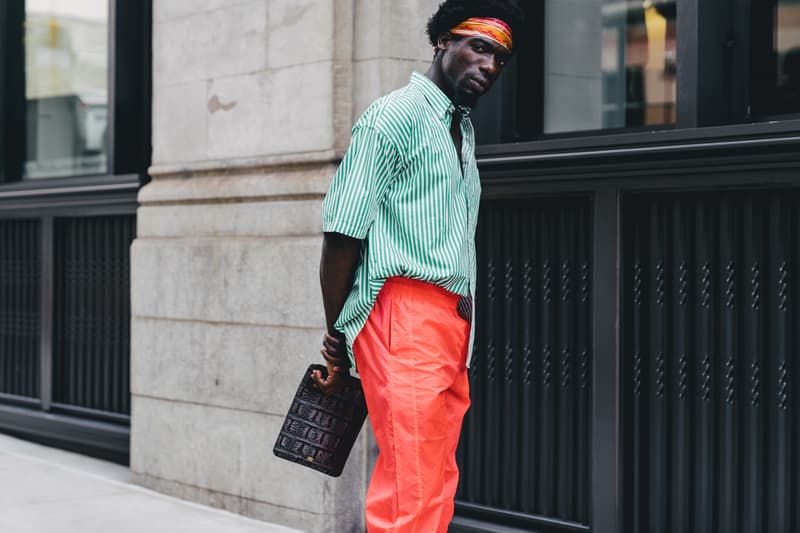 Streetsnaps：New York Fashion Week Men’s Spring/Summer 2019 徐々にストリート/スポーツ熱を上げる“ビッグアップル”のオフランウェイに密着パパラッチ 2019年春夏 ファッションウィーク・メンズ ラグジュアリーストリート 2018 FIFAワールドカップ ロシア Balenciaga バレンシアガ Heron Preston ヘロン・プレストン Prada プラダ Gucci グッチ Virgil Abloh ヴァージル・アブロー Nike ナイキ Air Jordan 1“Powder Blue” Kanye West カニエ・ウェスト adidas アディダス YEEZY 500“Utility Black” Comme des Garcons コム デ ギャルソン Air Max 180 HYPEBEAST ハイプビースト