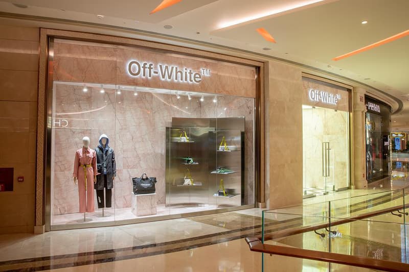Off-White Macao store opening promenade shop mall virgil abloh july 20 2018 opening debut shop raffle Nike Zoom Fly Mercurial Flyknit 25 オフ ホワイト マカオ HYPEBEAST ハイプビースト