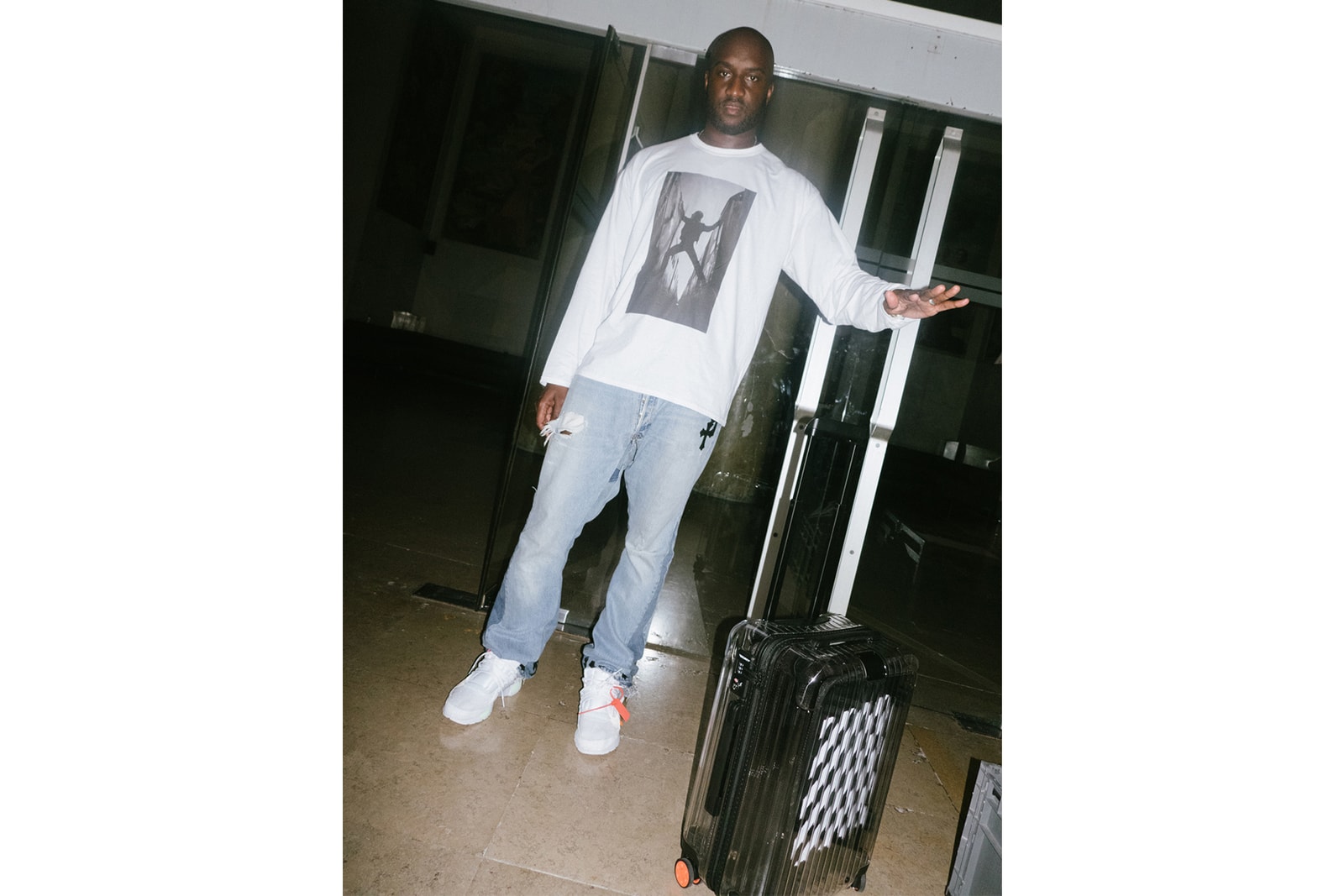 見逃したくない今週のリリースアイテム 7 選(2018|7/2~7/8)YEEZY 500 “Utility Black”や〈Off-White™ 〉x「RIMOWA」など、財布の紐が緩む強力なコラボアイテムが目白押し HYPEBEAST ハイプビースト