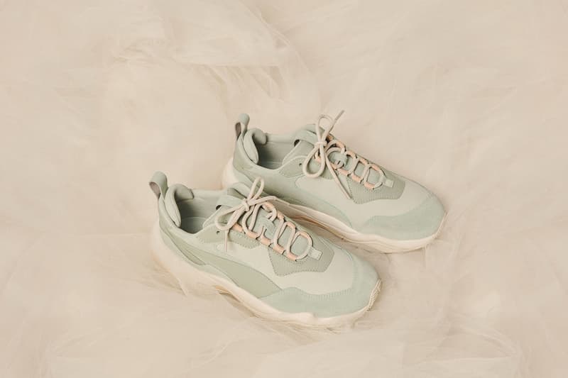 プーマ サンダー デザート クリーム スモークグリーン